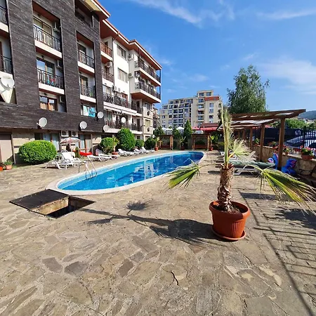 Διαμέρισμα Mitprot Panorama Bay 2 74 *